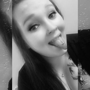 Meet your Posher, Karissa